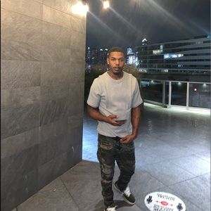 Meet your Posher, Mr. ilovadeal